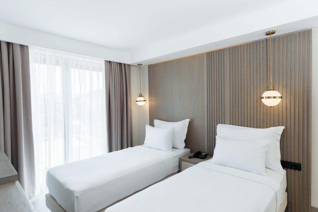 Astrid Hotel Gumusluk Luaran gambar